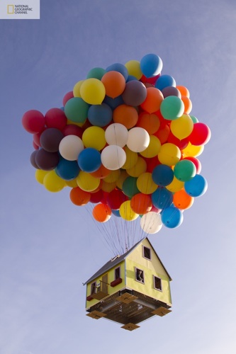 balloon_house