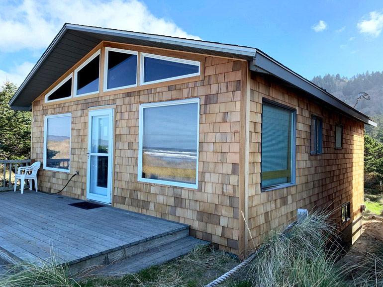 Cedar shingle siding and windows edit